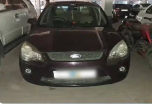 https://images10.gaadi.com/usedcar_image/4503595/original/24b5419b-89b7-4b5f-bbf6-6aa85eb68b0b.?imwidth=6400