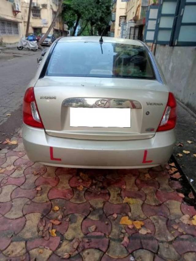 https://images10.gaadi.com/usedcar_image/4504269/original/processed_8b49a814-f574-4783-b26b-995839007769.jpg?imwidth=6401