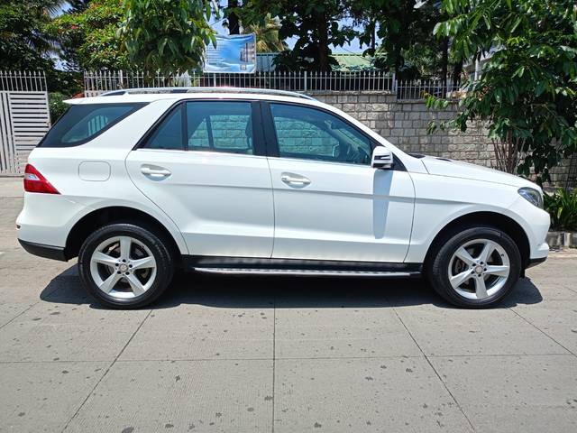 https://images10.gaadi.com/usedcar_image/4504274/original/37aef71ca69b0e2dcffed93bafd0d276.jpeg?imwidth=6401