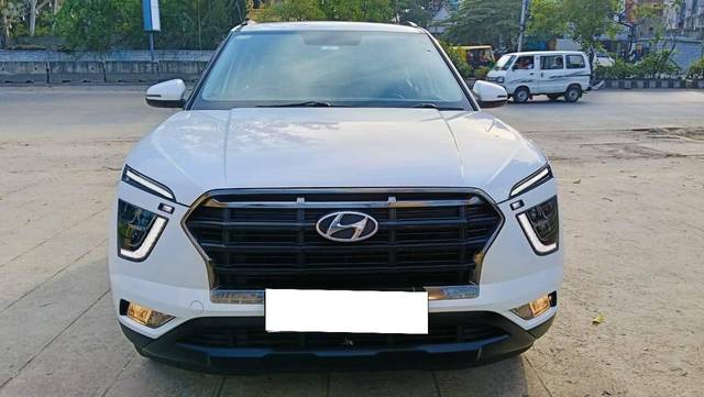 https://images10.gaadi.com/usedcar_image/4504363/original/processed_817f05ce85bfbdedd58586fa1248b4a1.jpg?imwidth=6400