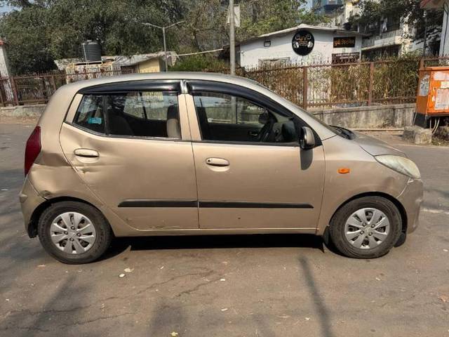 https://images10.gaadi.com/usedcar_image/4504476/original/processed_4c57e27c-8891-4b9a-b3b5-6ce623317462.jpg?imwidth=6401