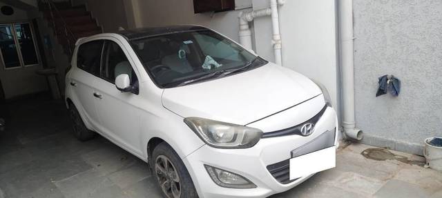 https://images10.gaadi.com/usedcar_image/4504514/original/processed_processed_86c83f19-0b19-4d92-a87f-ad73962a0fbc.jpg?imwidth=6400