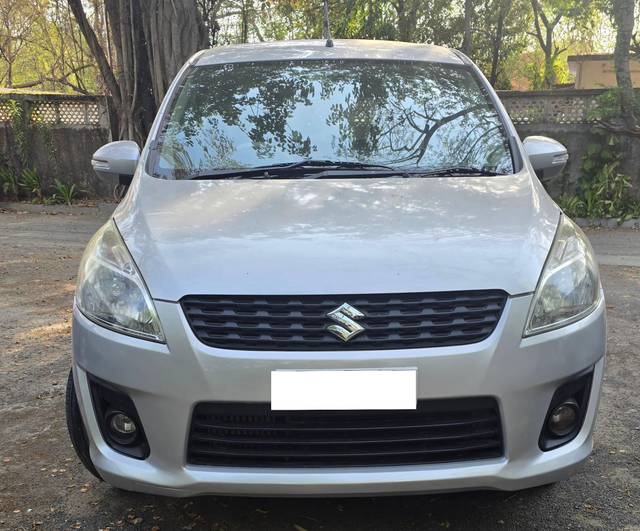 https://images10.gaadi.com/usedcar_image/4504538/original/processed_df26330e640df5fe23f8f14fe413a0e4.jpg?imwidth=6400