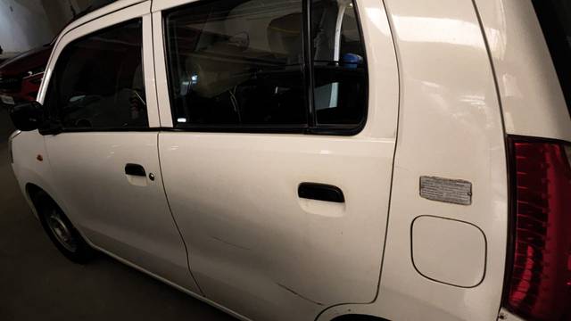 https://images10.gaadi.com/usedcar_image/4504584/original/8a5eeb0c-c4b0-469b-8945-1e840fdc6717.jpg?imwidth=6401