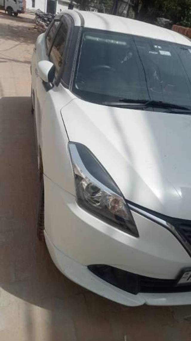 https://images10.gaadi.com/usedcar_image/4504733/original/processed_e21ec3e4-9ef5-4ab9-b133-b6b34bcc23c3.jpg?imwidth=6402