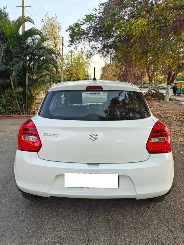 https://images10.gaadi.com/usedcar_image/4504918/original/processed_74fb4097344911649b28115c7bf93981.jpg?imwidth=6402