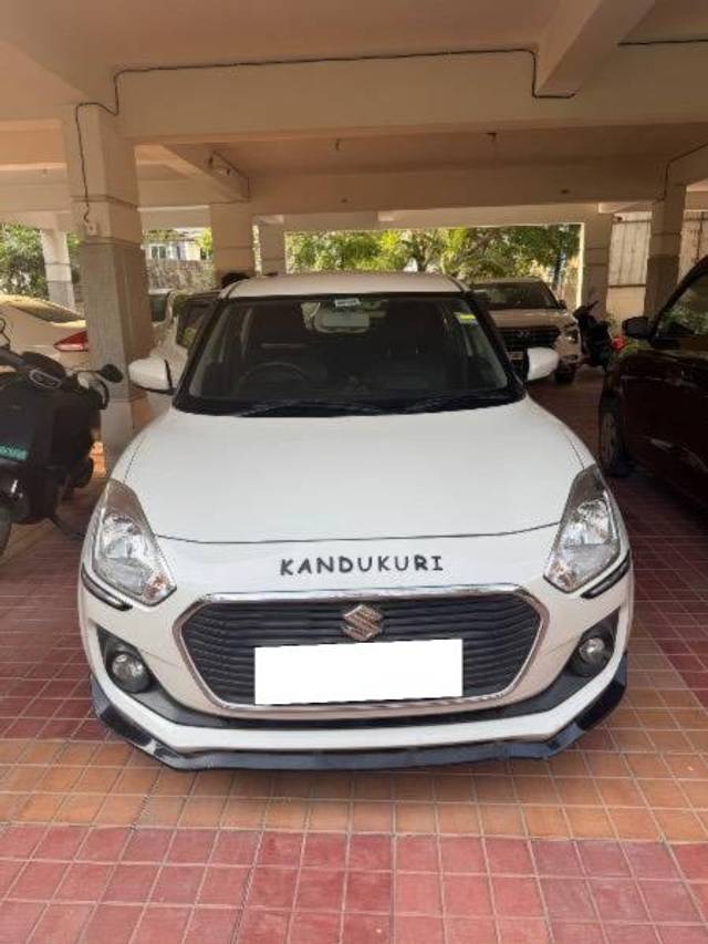https://images10.gaadi.com/usedcar_image/4505207/original/processed_5ed9245b-f51b-4b43-8657-dc9bc6a0481b.jpeg?imwidth=6400