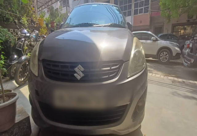 https://images10.gaadi.com/usedcar_image/4505286/original/02c57c76-1cee-4226-9305-1e70ba263f6a.?imwidth=6400