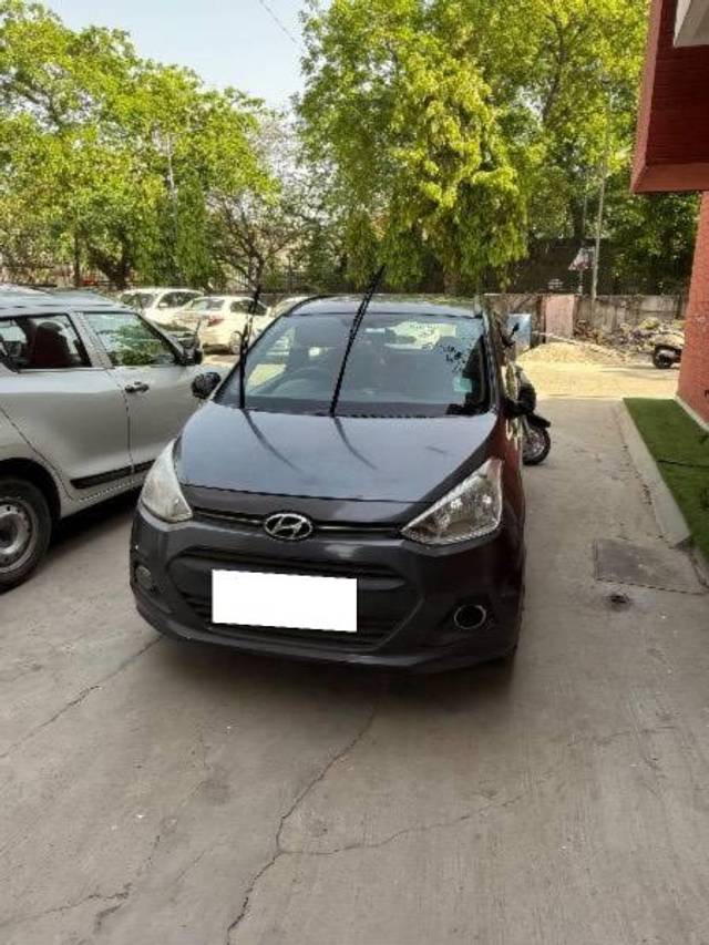 https://images10.gaadi.com/usedcar_image/4505475/original/processed_418263a1-730f-413a-9fd2-5be3befba247.jpeg?imwidth=6402