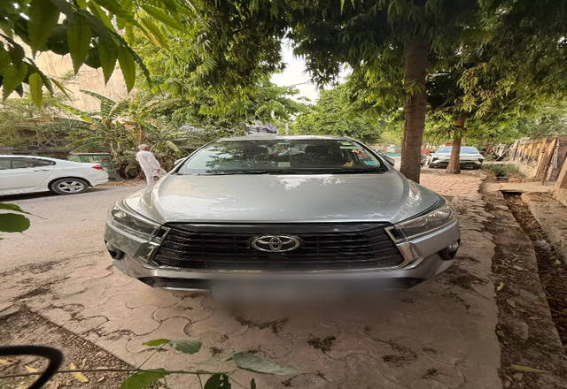 https://images10.gaadi.com/usedcar_image/4505528/original/5ef7da49-c55f-42d5-b2ce-738e82dc8acf.?imwidth=6400