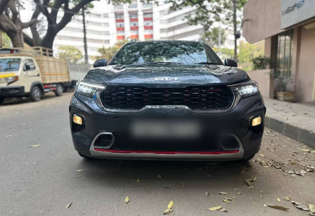 https://images10.gaadi.com/usedcar_image/4505569/original/743137c2-7dd6-47d0-8f25-4d96f5a11e75.?imwidth=6400
