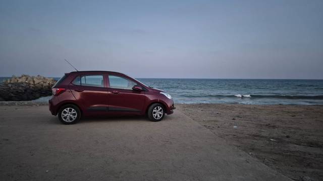 https://images10.gaadi.com/usedcar_image/4505660/original/3df1e8a0-c26e-44d3-b098-4d566b355156.jpg?imwidth=6402