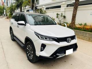 Toyota Fortuner Toyota Fortuner Legender 4x4 AT 2023
