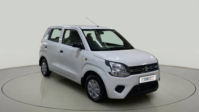 https://images10.gaadi.com/usedcar_image/4505938/original/9d411f639e818c97e197bd716ff7c53c.jpg?imwidth=6400