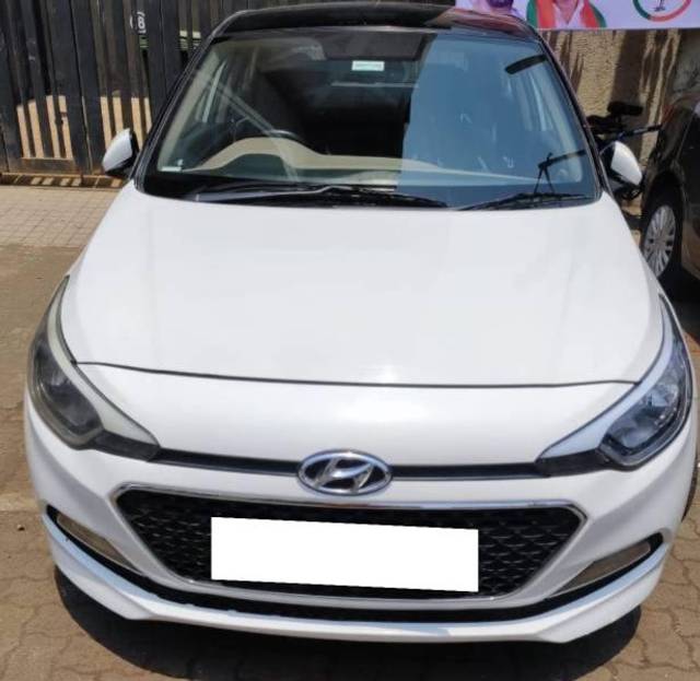 https://images10.gaadi.com/usedcar_image/4506023/original/processed_d582a182-e043-4017-a148-228f6e07b657.jpeg?imwidth=6400