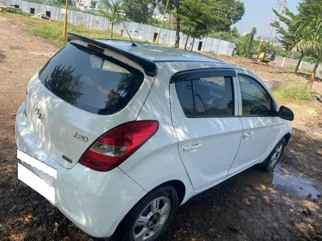 https://images10.gaadi.com/usedcar_image/4506358/original/processed_c081d548-676a-487c-ac46-9b5b76140462.jpg?imwidth=6401