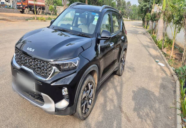 https://images10.gaadi.com/usedcar_image/4506524/original/d03192ee-41f9-4f81-9922-9363dd6d64f8.?imwidth=6401