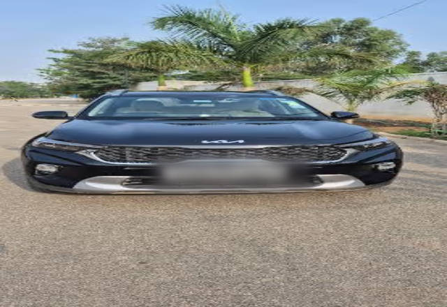 https://images10.gaadi.com/usedcar_image/4506524/original/f420cb87-6730-4f38-9857-d814a4b649c5.?imwidth=6400