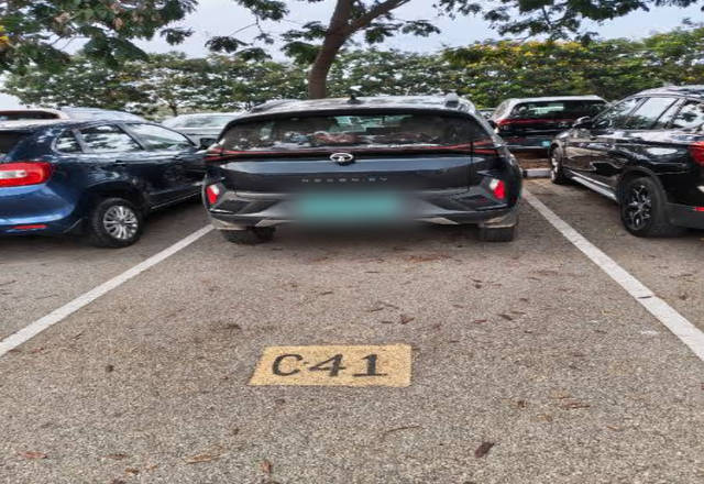 https://images10.gaadi.com/usedcar_image/4506529/original/acd955fa-d01d-4dc0-8edc-fbc4cb346cbc.?imwidth=6400