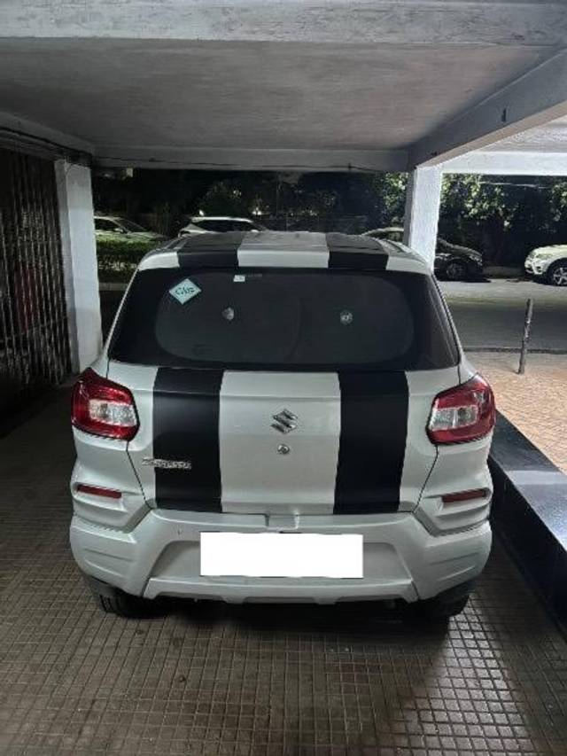 https://images10.gaadi.com/usedcar_image/4506864/original/processed_d1d075c6-4aad-4c22-bb87-07499acad68e.jpeg?imwidth=6402