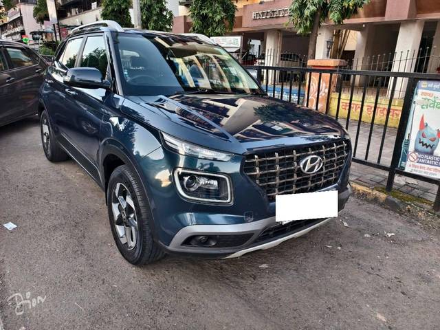 https://images10.gaadi.com/usedcar_image/4506896/original/processed_6941f4ca43358a93be0860b4fd18b235.jpg?imwidth=6400