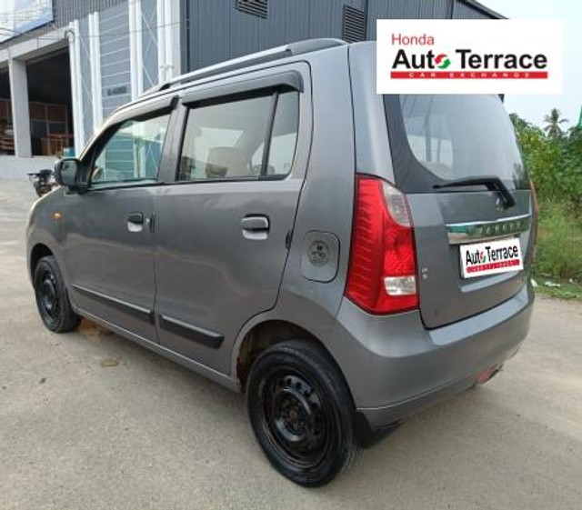 Second-hand 2013 Maruti Wagon R VXI for sale in Thanjavur-4