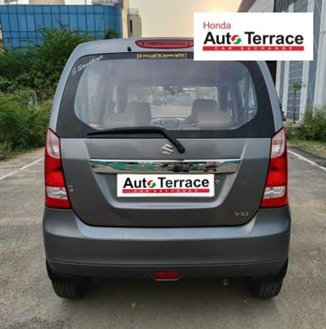 Second-hand 2013 Maruti Wagon R VXI for sale in Thanjavur-3