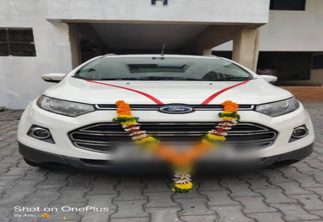 https://images10.gaadi.com/usedcar_image/4507244/original/72874d2d-9c41-410c-895d-17588054cf48.?imwidth=6400