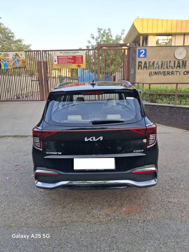 https://images10.gaadi.com/usedcar_image/4507254/original/processed_406a697f4eb02aa1459707c2593f0308.jpg?imwidth=6401
