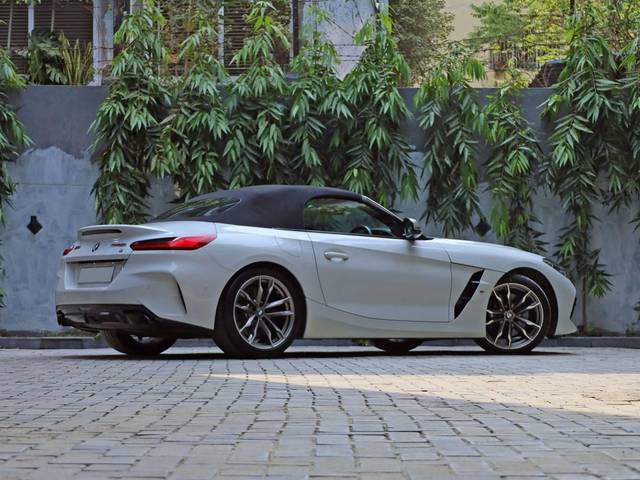 https://images10.gaadi.com/usedcar_image/4507463/original/processed_6ed366568d648c070b3767ca425efa3c.jpg?imwidth=6402