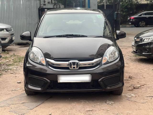 https://images10.gaadi.com/usedcar_image/4507574/original/processed_460794e798f143ae8ef136aadb02e69c.jpg?imwidth=6400