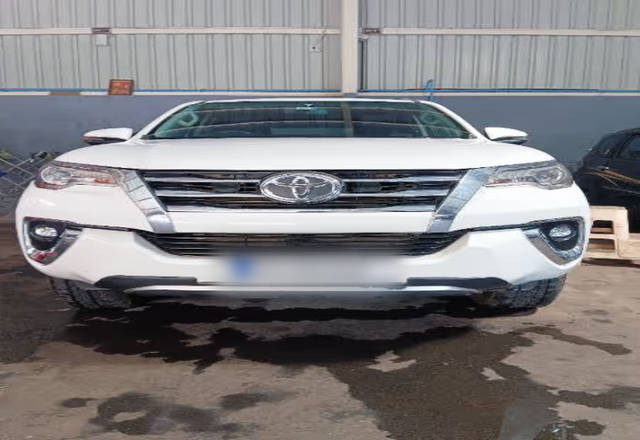 https://images10.gaadi.com/usedcar_image/4507604/original/30c40158-d983-4840-8a3b-078375b47805.?imwidth=6400