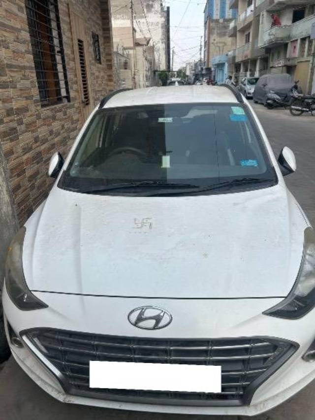 https://images10.gaadi.com/usedcar_image/4507639/original/processed_792da6da-c966-4512-8a92-6ec2d50f327d.jpeg?imwidth=6400