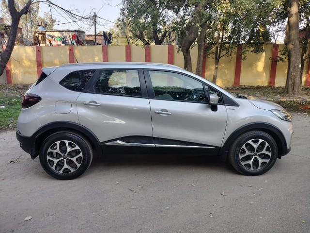 https://images10.gaadi.com/usedcar_image/4507677/original/0cf6e97b44dcc5c03ba65b158c39006c.png?imwidth=6401