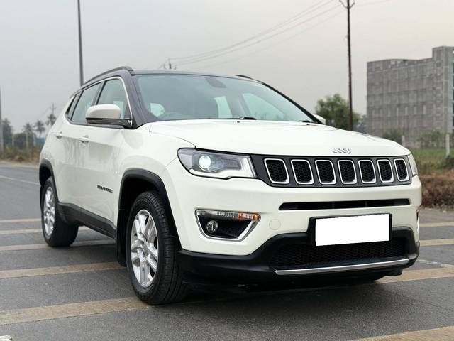 https://images10.gaadi.com/usedcar_image/4507701/original/processed_e0e6462dd902dcb91fbe3ad32de30c25.jpg?imwidth=6400
