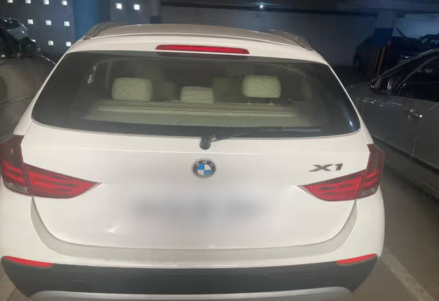 https://images10.gaadi.com/usedcar_image/4507865/original/2fbd6aa4-b619-4bad-bbaa-0e135e76ae33.?imwidth=6401