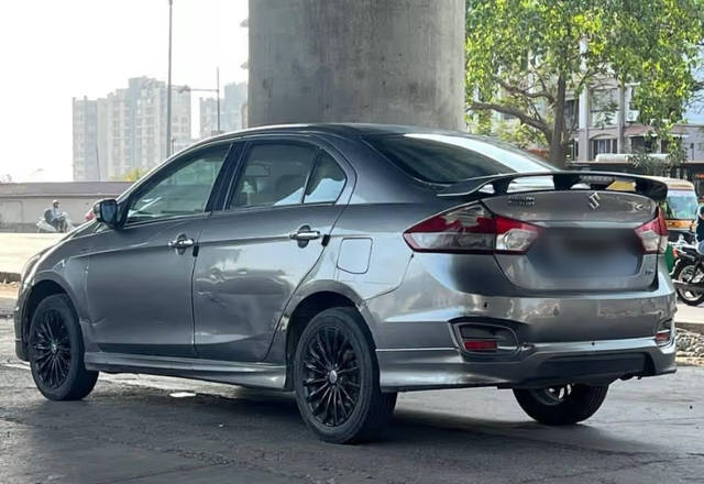 https://images10.gaadi.com/usedcar_image/4507913/original/4507f81f-0b1f-4ae5-b6f4-1da6ad385be4.?imwidth=6402