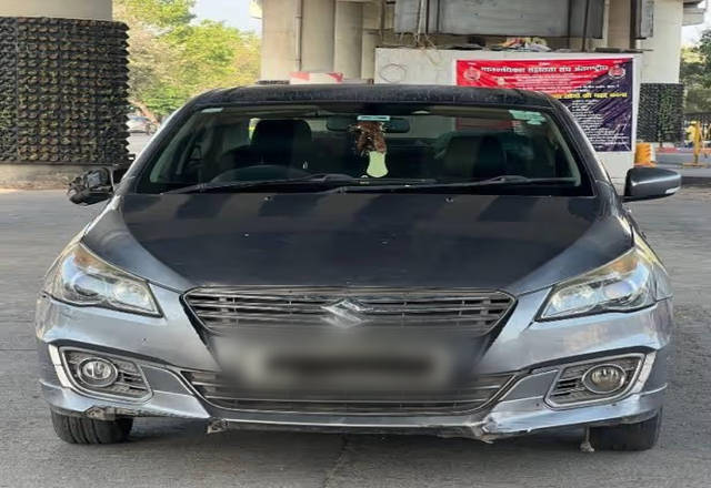 https://images10.gaadi.com/usedcar_image/4507913/original/d275e02e-5180-4aa1-8cc0-ae2423705830.?imwidth=6400