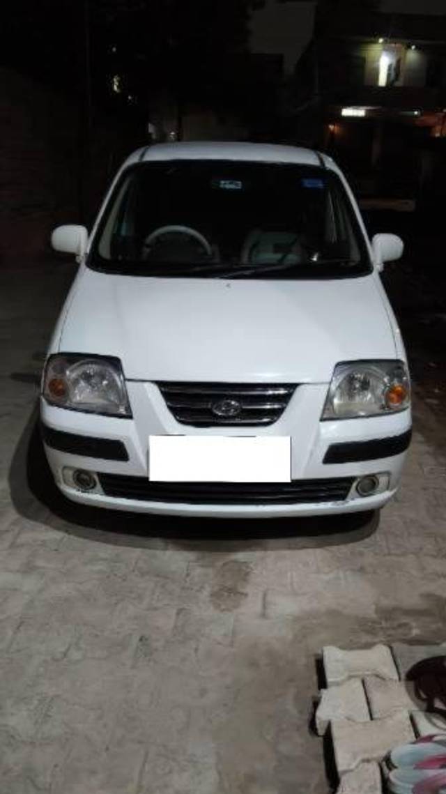 https://images10.gaadi.com/usedcar_image/4507929/original/processed_d87b3682-ac0b-4e7f-b533-b76dac9846bb.jpg?imwidth=6400