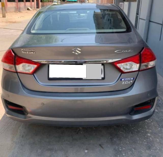 https://images10.gaadi.com/usedcar_image/4508017/original/processed_167be3f1-09d7-4670-b3e3-8673322cb0d6.jpg?imwidth=6401