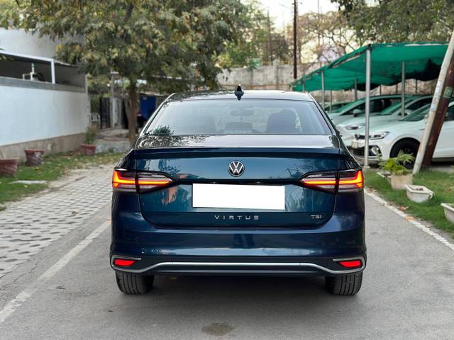 https://images10.gaadi.com/usedcar_image/4508130/original/processed_2a650ee3-5196-44c6-b0e3-91c14a2771a3.jpg?imwidth=6401