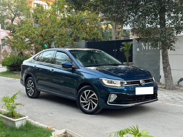 https://images10.gaadi.com/usedcar_image/4508130/original/processed_e3068830-fe36-4cc2-88f0-98bbe49abfa4.jpg?imwidth=6400