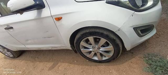 https://images10.gaadi.com/usedcar_image/4508185/original/processed_9a23e379-8e9b-4eb2-9fd2-4f834983beb5.jpg?imwidth=6402