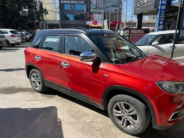 https://images10.gaadi.com/usedcar_image/4508221/original/processed_125f1010-7472-4c24-aed0-60014577e4a3.jpeg?imwidth=6402