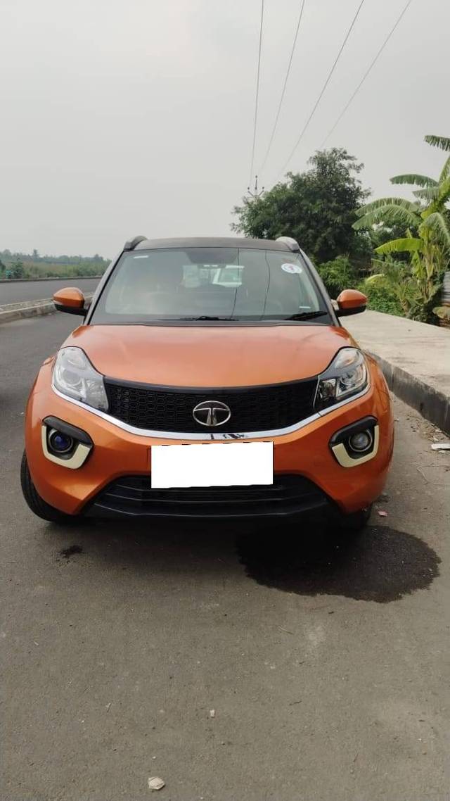 https://images10.gaadi.com/usedcar_image/4508228/original/processed_78edd3932b8a987ad5f954f9d40ed6c7.jpg?imwidth=6402