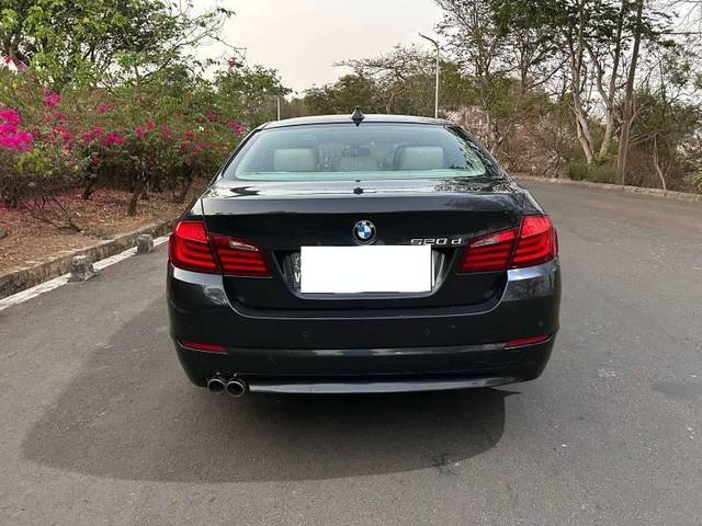 https://images10.gaadi.com/usedcar_image/4508288/original/processed_1383e263-b517-4233-8dcf-c2db67c67f46.jpg?imwidth=6402