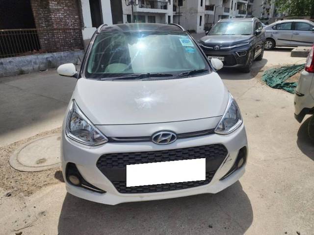 https://images10.gaadi.com/usedcar_image/4508299/original/processed_7b956b15-d9c6-45f3-81d2-7bbe779851d2.jpg?imwidth=6400