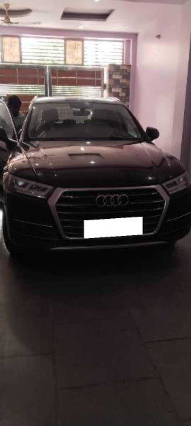 https://images10.gaadi.com/usedcar_image/4508408/original/processed_307a6ba1-2444-4a76-89bf-14827153547f.jpeg?imwidth=6401