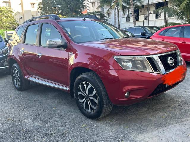 https://images10.gaadi.com/usedcar_image/4508461/original/processed_30c6d47aebd9c413b51343dc67a5f28a.jpg?imwidth=6400