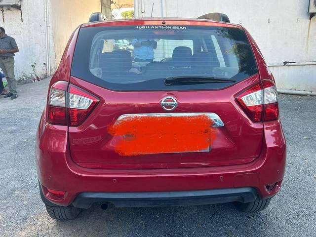 https://images10.gaadi.com/usedcar_image/4508461/original/processed_efcd89eab5ca660024d6b5a34cc26d49.jpg?imwidth=6402